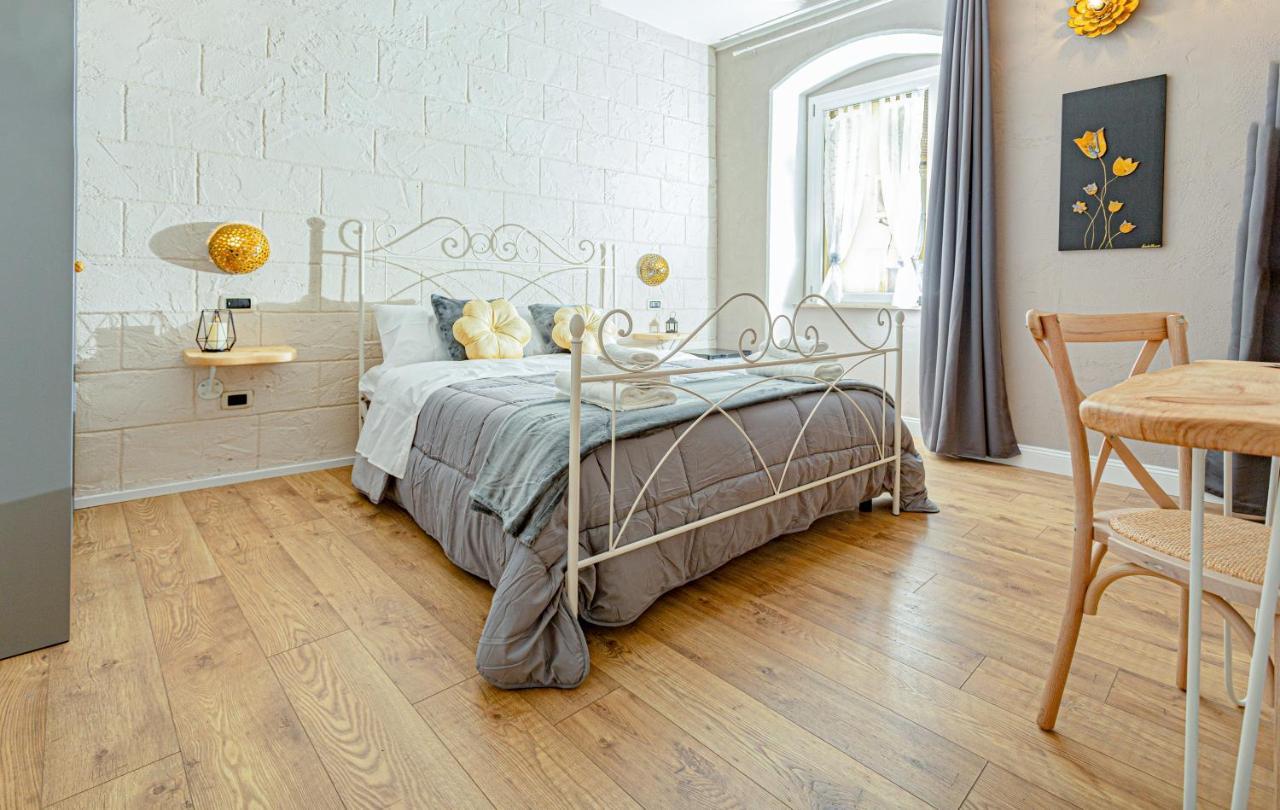 L'Accademia Dei Sogni Hotel ซัสซารี ภายนอก รูปภาพ