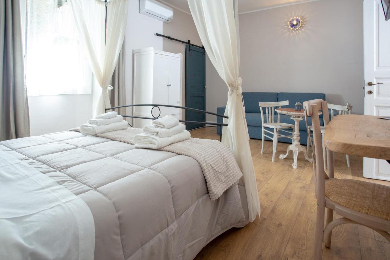 L'Accademia Dei Sogni Hotel ซัสซารี ภายนอก รูปภาพ
