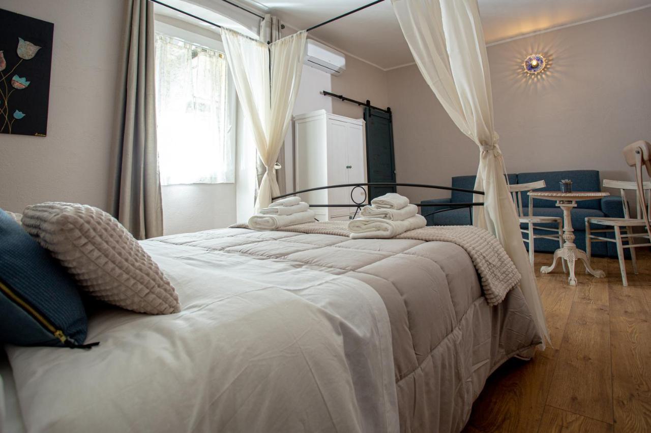 L'Accademia Dei Sogni Hotel ซัสซารี ภายนอก รูปภาพ