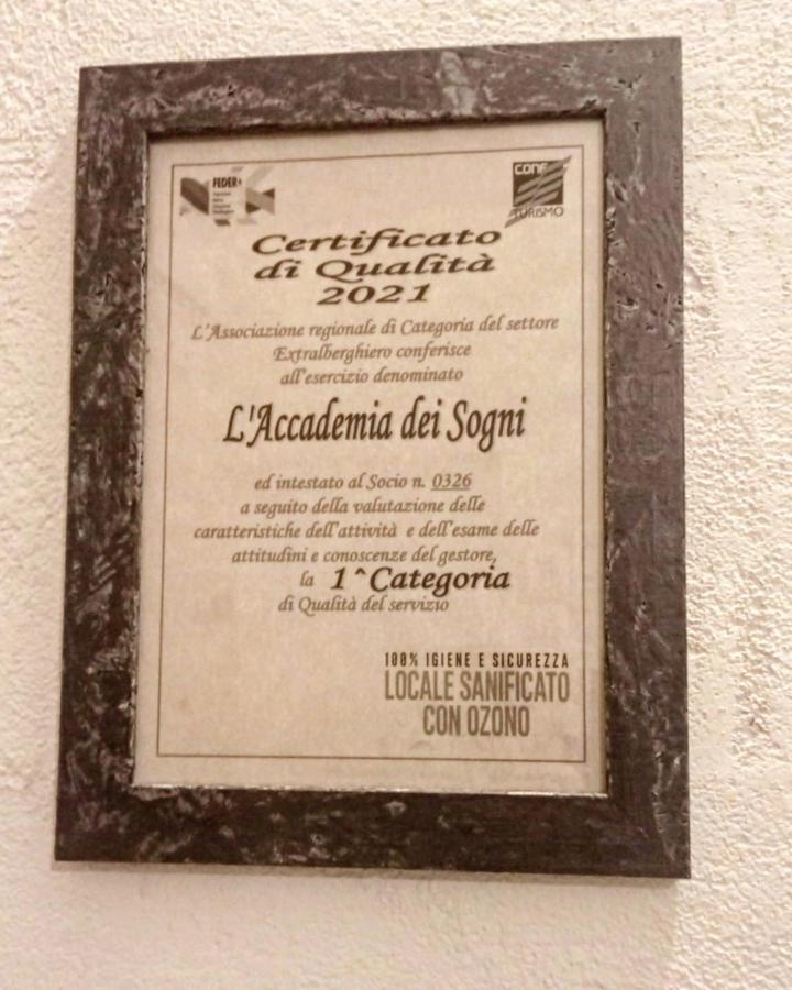 L'Accademia Dei Sogni Hotel ซัสซารี ภายนอก รูปภาพ